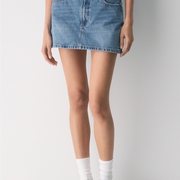 Aritzia Dresses & Skirts - Aritzia Blue Denim Mini Skirt